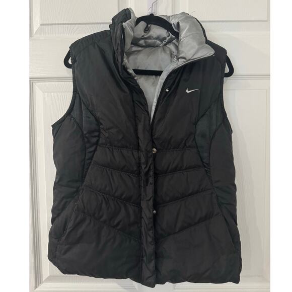 Nike Jackets & Blazers - Nike Women’s Puffer Vest Black Gray Reversible Full Zip Pockets Size‎ M